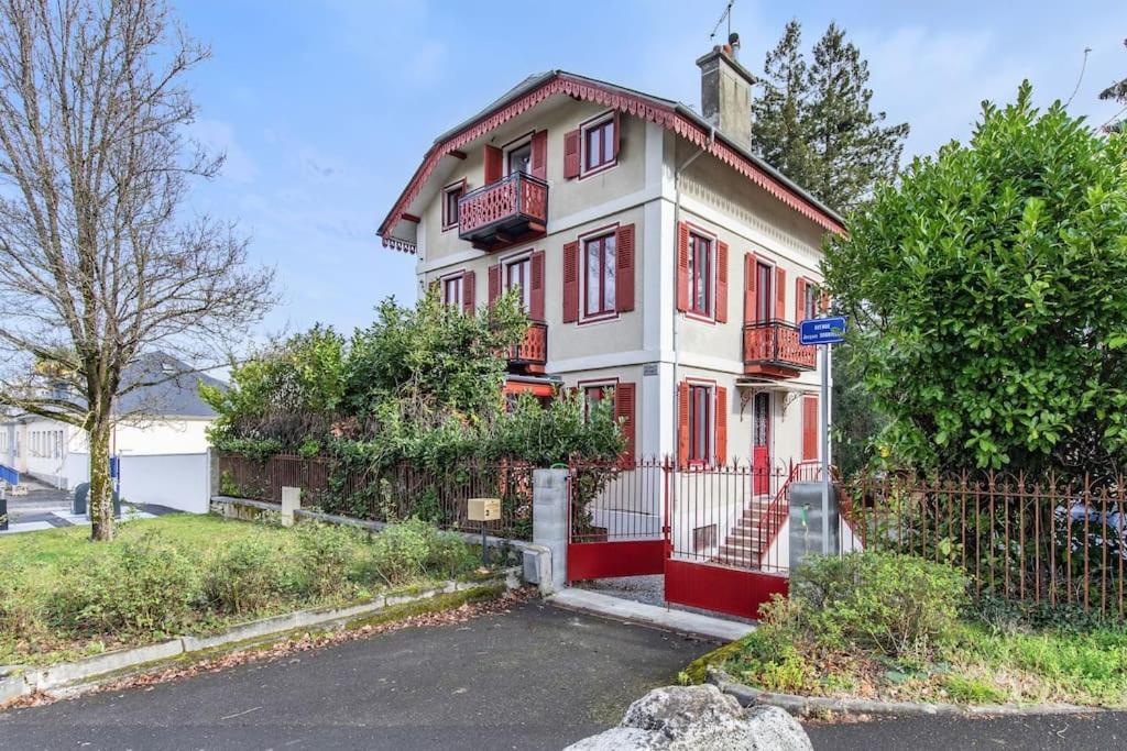 Refuge De L'Ours : T2 Equipe Avec Parking Et Wifi Apartment Bagneres-de-Bigorre Luaran gambar